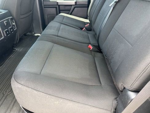 Used 2018 Ford F150 XLT w/ Equipment Group 302A Luxury AWD/4WD image 17