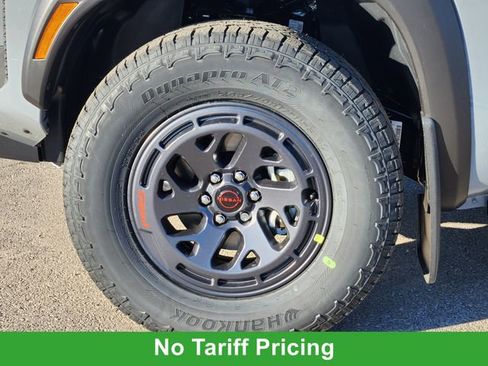 New 2026 Nissan Frontier PRO-4X w/ Pro-4x Convenience Package image 8