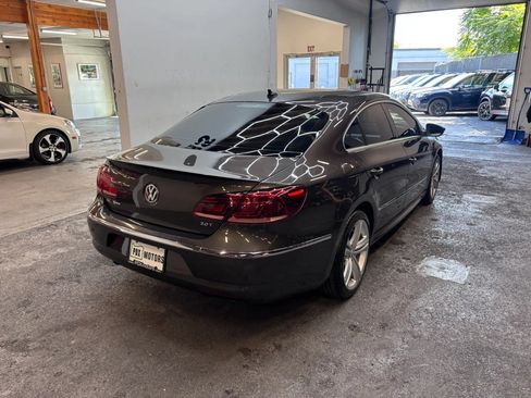 Used 2014 Volkswagen CC R-Line FWD image 5