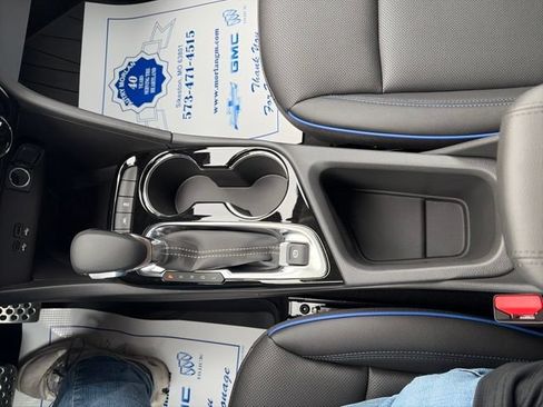 New 2026 Buick Encore GX Sport Touring FWD image 9