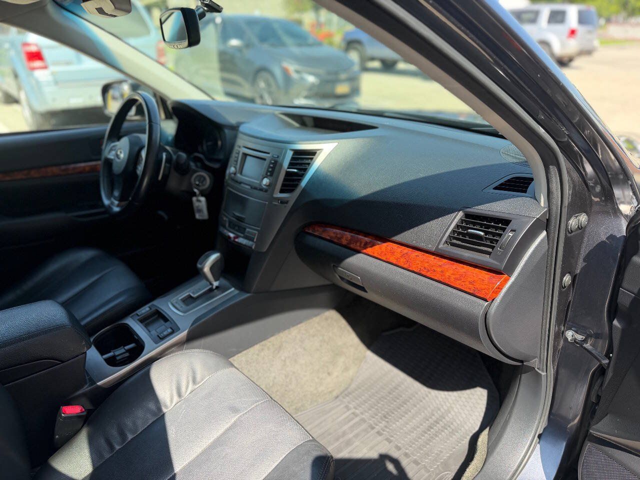 Used 2012 Subaru Outback 2.5i Limited AWD/4WD image 19