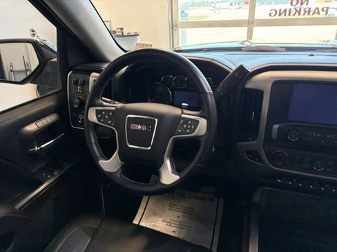 Used 2017 GMC Sierra 1500 SLT AWD/4WD image 34