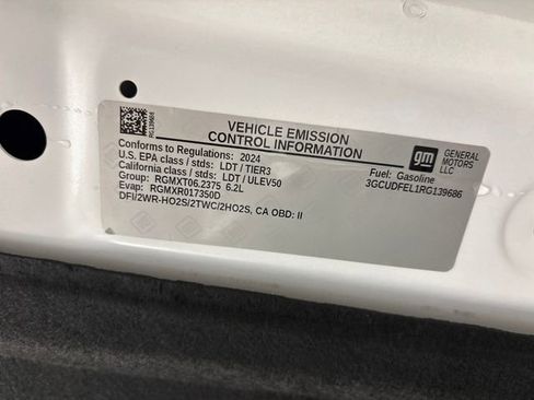 Used 2024 Chevrolet Silverado 1500 LT Trail Boss w/ LT Trail Boss Premium Package image 20