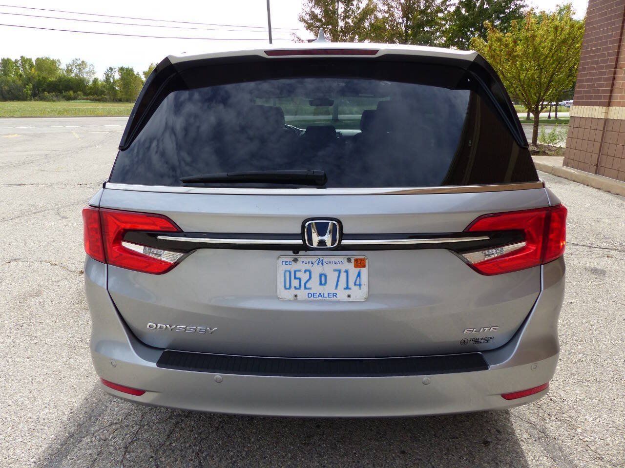 Used 2023 Honda Odyssey Elite image 8
