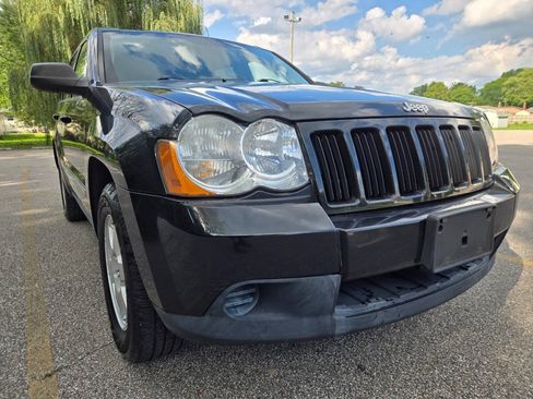 Used 2010 Jeep Grand Cherokee Laredo AWD/4WD image 15