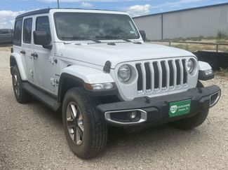 Used 2019 Jeep Wrangler Unlimited Sahara AWD/4WD video 1