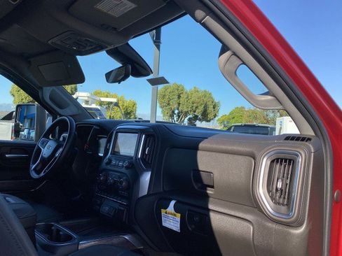 Used 2022 Chevrolet Silverado 2500 LTZ w/ LTZ Premium Package image 29