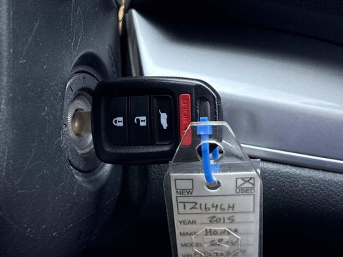 Used 2015 Honda CR-V LX image 20