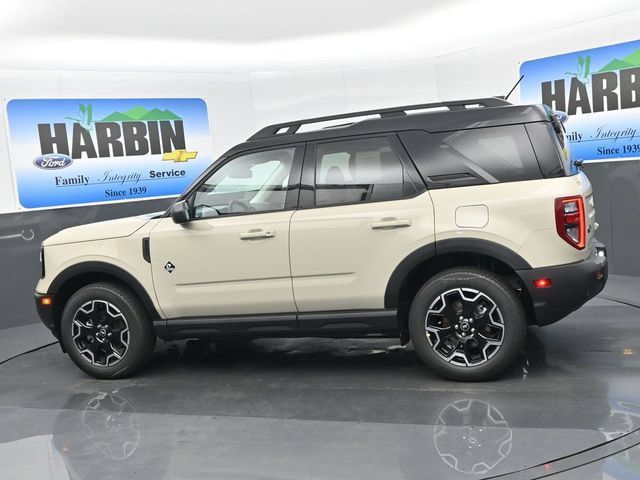 Used 2025 Ford Bronco Sport Outer Banks AWD/4WD image 3