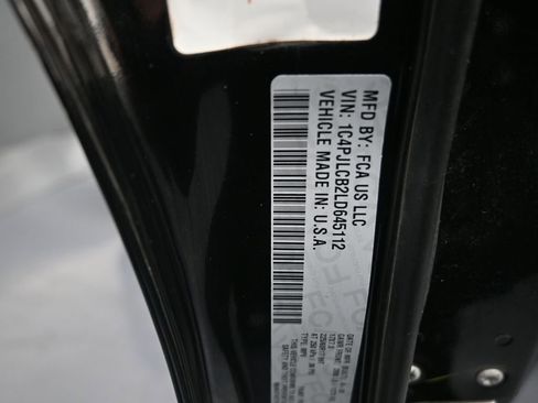 Used 2020 Jeep Cherokee Latitude image 11