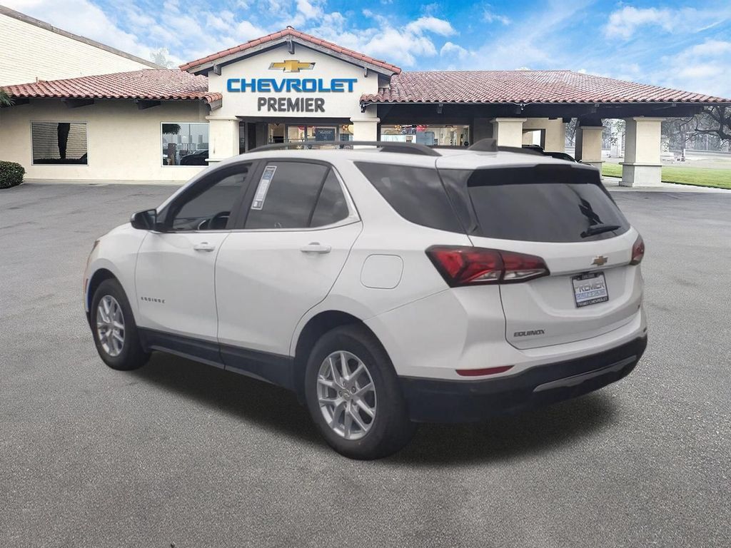 Used 2023 Chevrolet Equinox LT FWD image 6