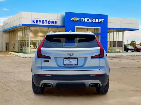 Used 2021 Cadillac XT4 Premium Luxury FWD image 6