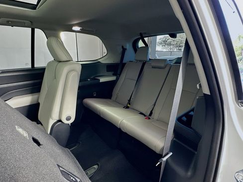 Used 2026 Toyota Grand Highlander AWD image 28