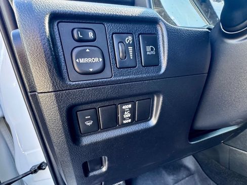 Used 2021 Toyota 4Runner TRD Off-Road AWD/4WD image 14
