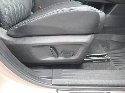Used 2021 Nissan Rogue Platinum AWD/4WD image 36