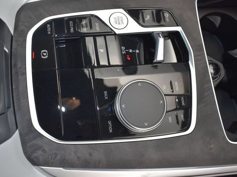 Used 2026 BMW X5 sDrive40i RWD image 23