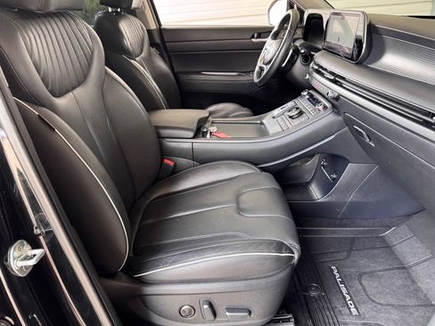 Used 2023 Hyundai Palisade Limited FWD image 20