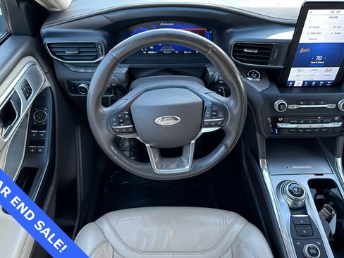 Certified 2020 Ford Explorer Platinum w/ Premium Technology Package image 15