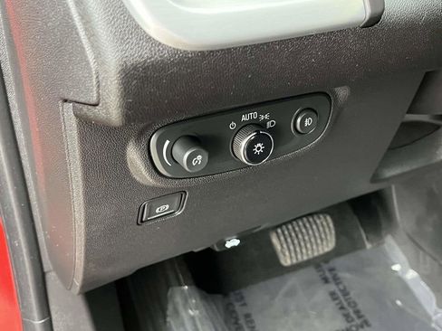 Certified 2023 GMC Terrain SLT w/ Elevation Edition image 20