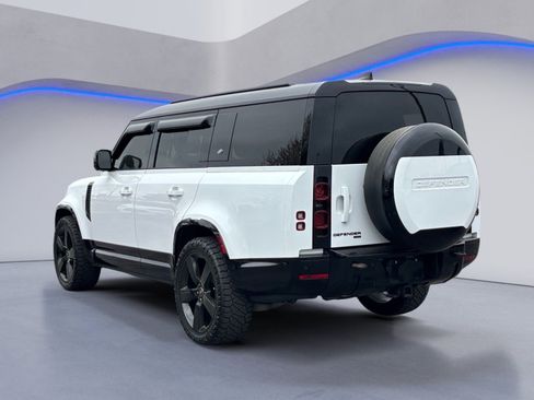 Used 2023 Land Rover Defender 130 X-Dynamic SE AWD/4WD image 3
