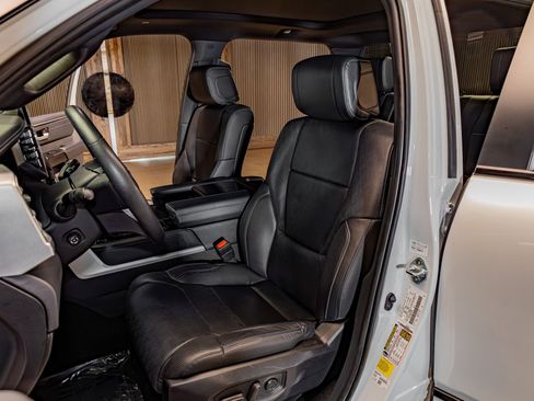 Used 2024 Toyota Tundra Platinum image 20