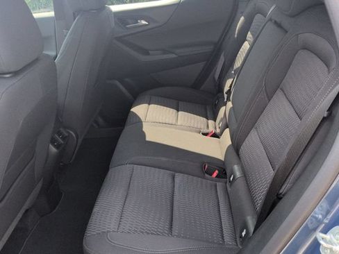 Used 2025 Chevrolet Equinox LT FWD image 25
