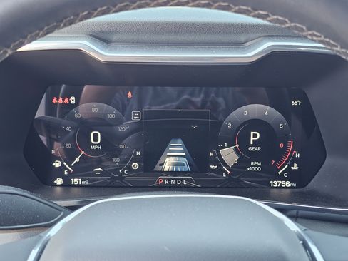 Used 2025 GMC Canyon Elevation w/ Technology Package RWD image 22