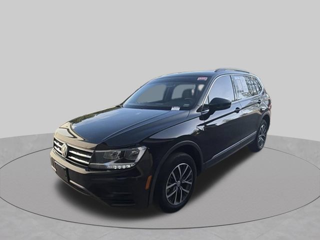 Used 2020 Volkswagen Tiguan SE w/ Panoramic Sunroof Package AWD/4WD image 8