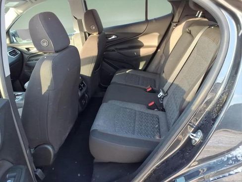 Used 2022 Chevrolet Equinox LT image 12