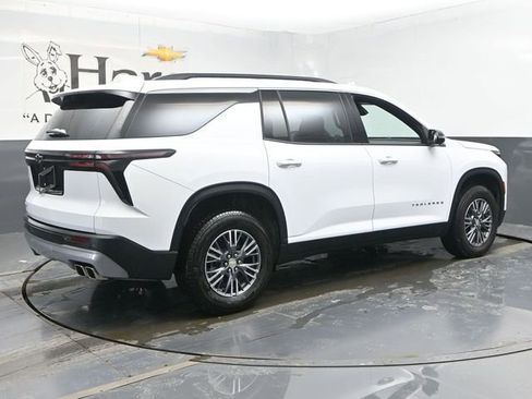 New 2026 Chevrolet Traverse LT w/ Driver Confidence Package image 29