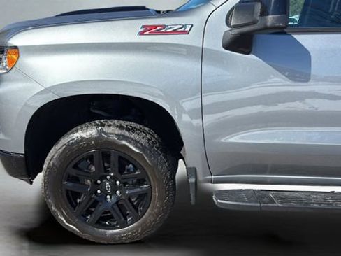 Used 2024 Chevrolet Silverado 1500 LT Trail Boss w/ Protection Package image 32