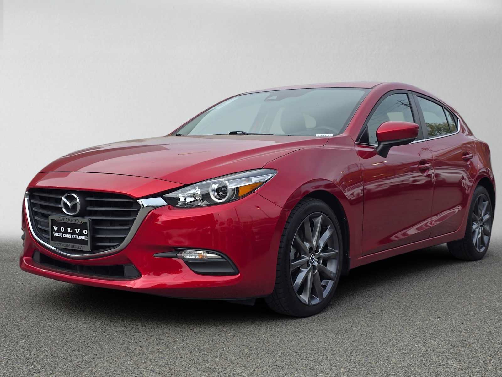 Used 2018 MAZDA MAZDA3 Touring FWD image 7