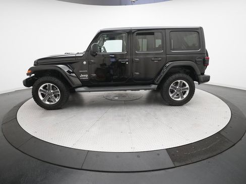 Used 2021 Jeep Wrangler Unlimited Sahara image 23