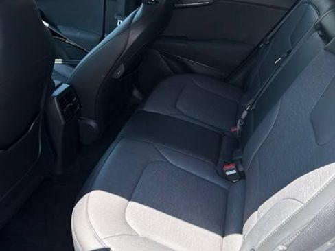 Used 2023 Kia Niro Wave FWD image 8