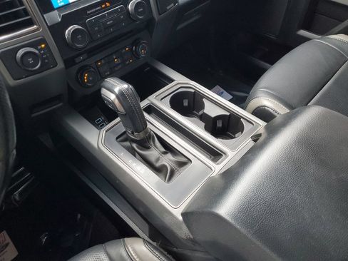 Used 2018 Ford F150 Raptor w/ Equipment Group 801A Mid AWD/4WD image 31