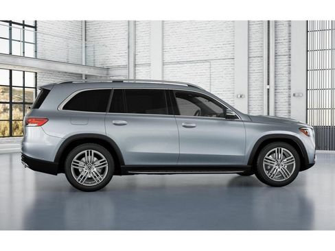 New 2026 Mercedes-Benz GLS 450 4MATIC image 17
