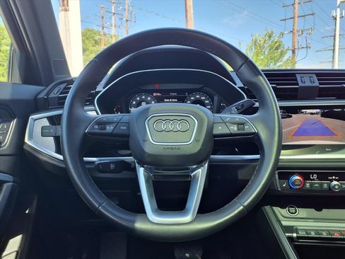 Used 2023 Audi Q3 2.0T Premium w/ Black Optic Sport Package AWD/4WD image 13