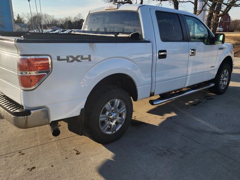 Used 2012 Ford F150 XLT w/ XLT Chrome Pkg image 4