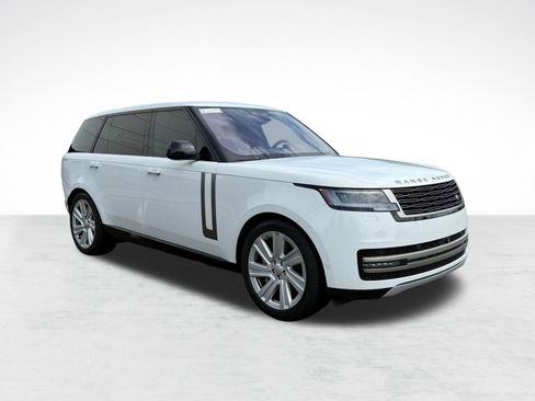 Used 2023 Land Rover Range Rover Long Wheelbase SE AWD/4WD image 7