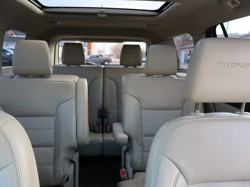 Used 2019 GMC Acadia Denali w/ Technology Package image 6