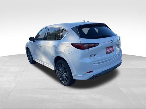 New 2025 MAZDA CX-5 Signature image 3