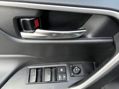 Used 2024 Toyota RAV4 XLE FWD image 16