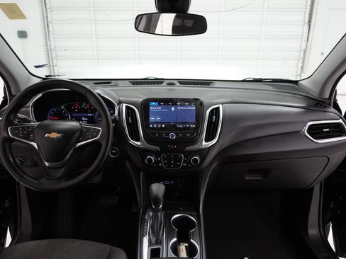 Used 2024 Chevrolet Equinox LT image 42