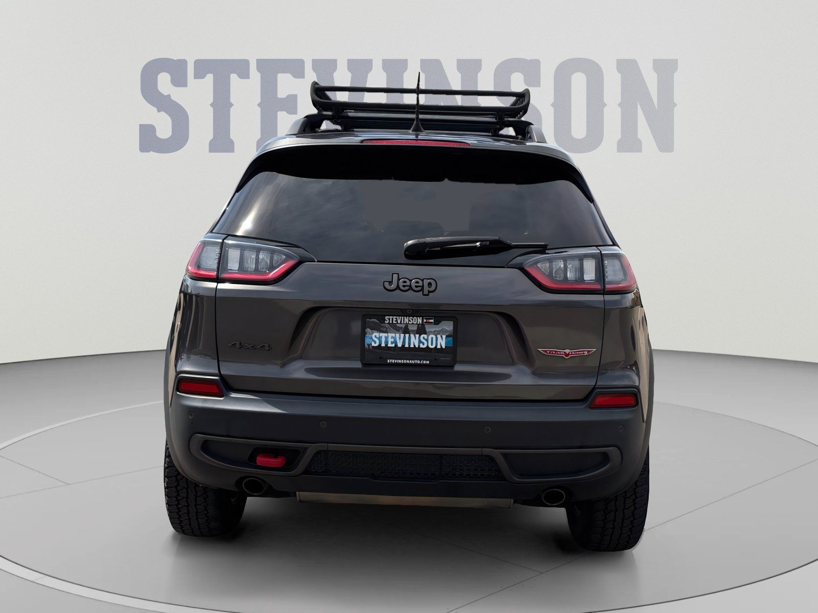 Used 2019 Jeep Cherokee Trailhawk AWD/4WD image 4