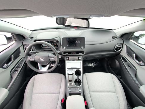 Certified 2023 Hyundai Kona SE FWD image 14