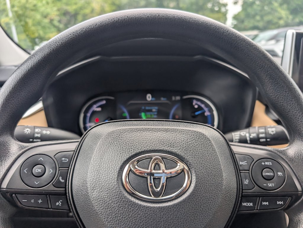 Certified 2023 Toyota RAV4 XLE w/ Convenience Package AWD/4WD image 27