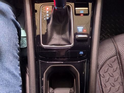 Used 2025 Jeep Compass Limited image 19