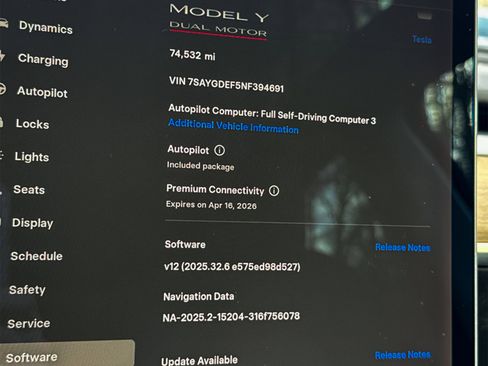 Used 2022 Tesla Model Y Performance image 29