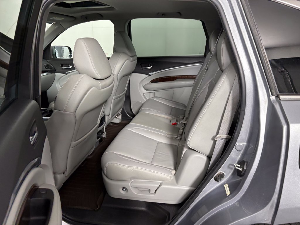 Used 2017 Acura MDX SH-AWD image 29