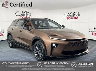 Used 2025 Toyota Crown Signia video 1